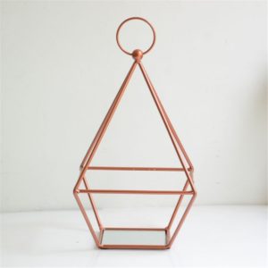 Candle holder in rose gold