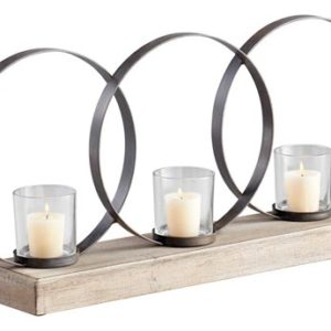 Very beautiful candle Holder with metal rings